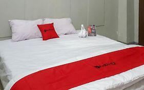 Reddoorz @ Hotel Yaki